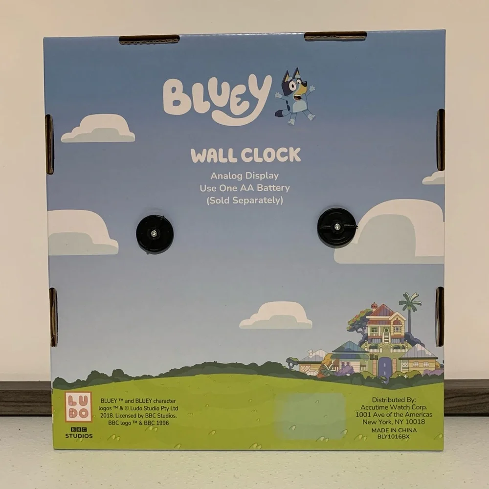 Bluey and Bingo Analog Wall Clock-New in Box